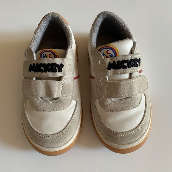 Bamba Mickey Mouse! - Picture 1 of 6